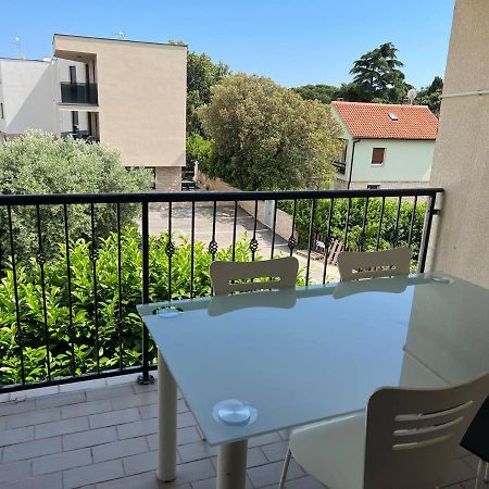 Domus Maria With Swimming Pool And Free Parking Banjole Exterior foto