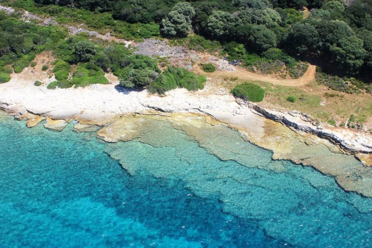 Domus Maria With Swimming Pool And Free Parking Banjole Exterior foto