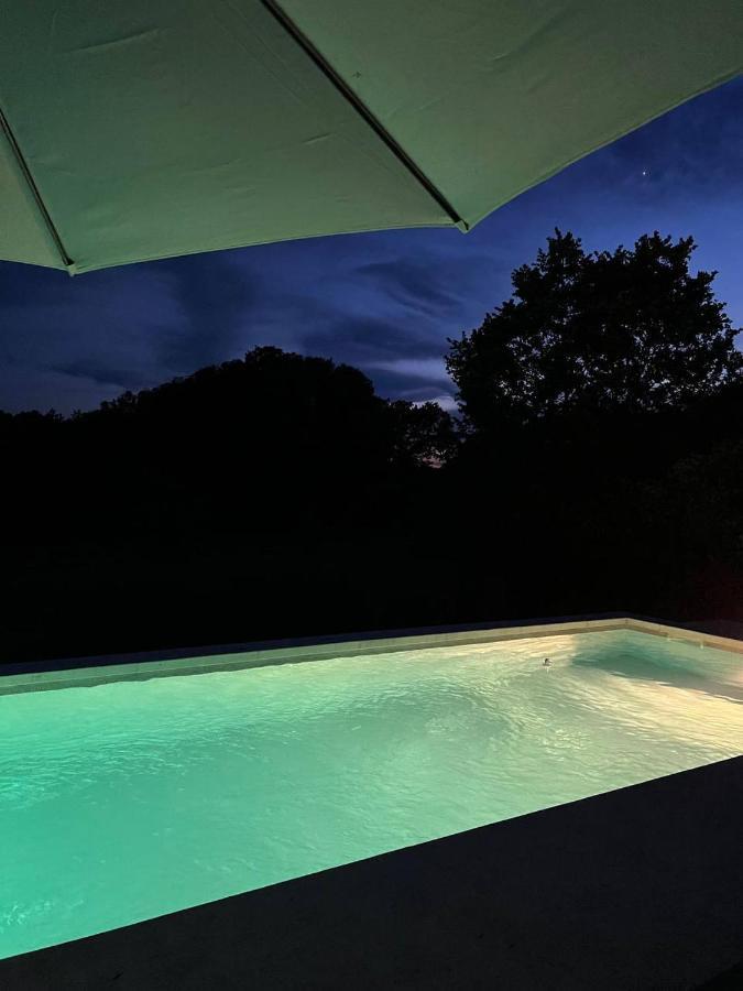 Domus Maria With Swimming Pool And Free Parking Banjole Exterior foto