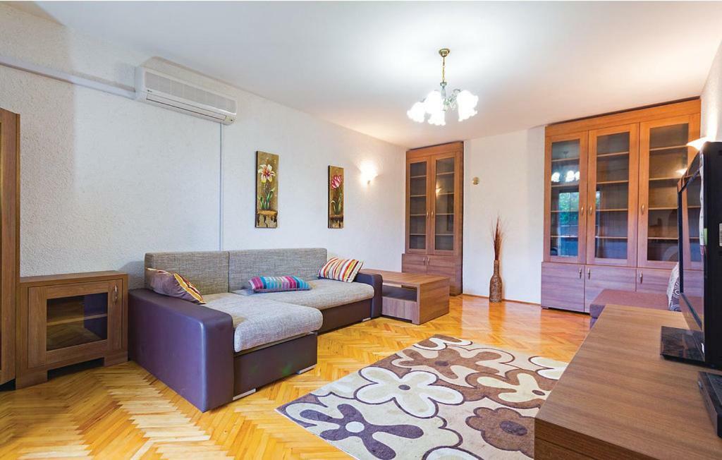 Domus Maria With Swimming Pool And Free Parking Banjole Exterior foto